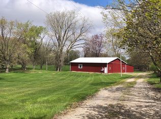 224 W Fillmore Rd, Ithaca, MI 48847