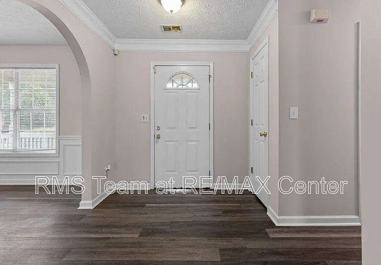 3854 Wheaton Ct — Photo 4