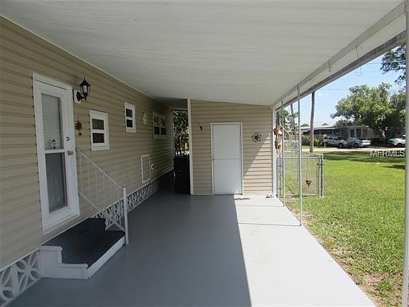 4th image of 207 52nd Avenue Blvd W