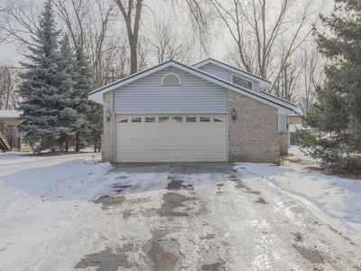 2738 E Walton Blvd, Auburn Hills, MI, 48326