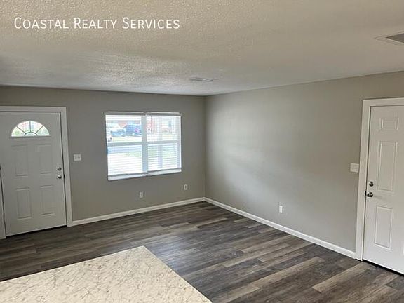 3rd image of 23 Overstreet Dr