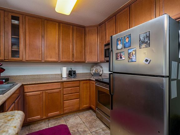 3rd image of 3715 Tallyho Dr APT 128