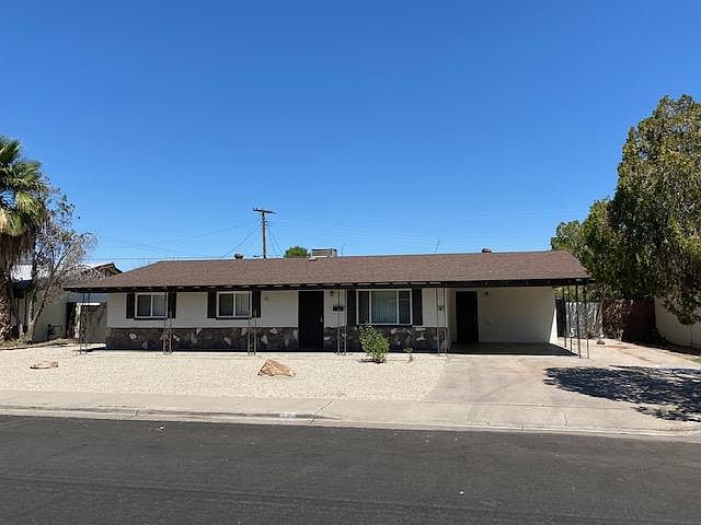1st image of 1016 E 7th Dr