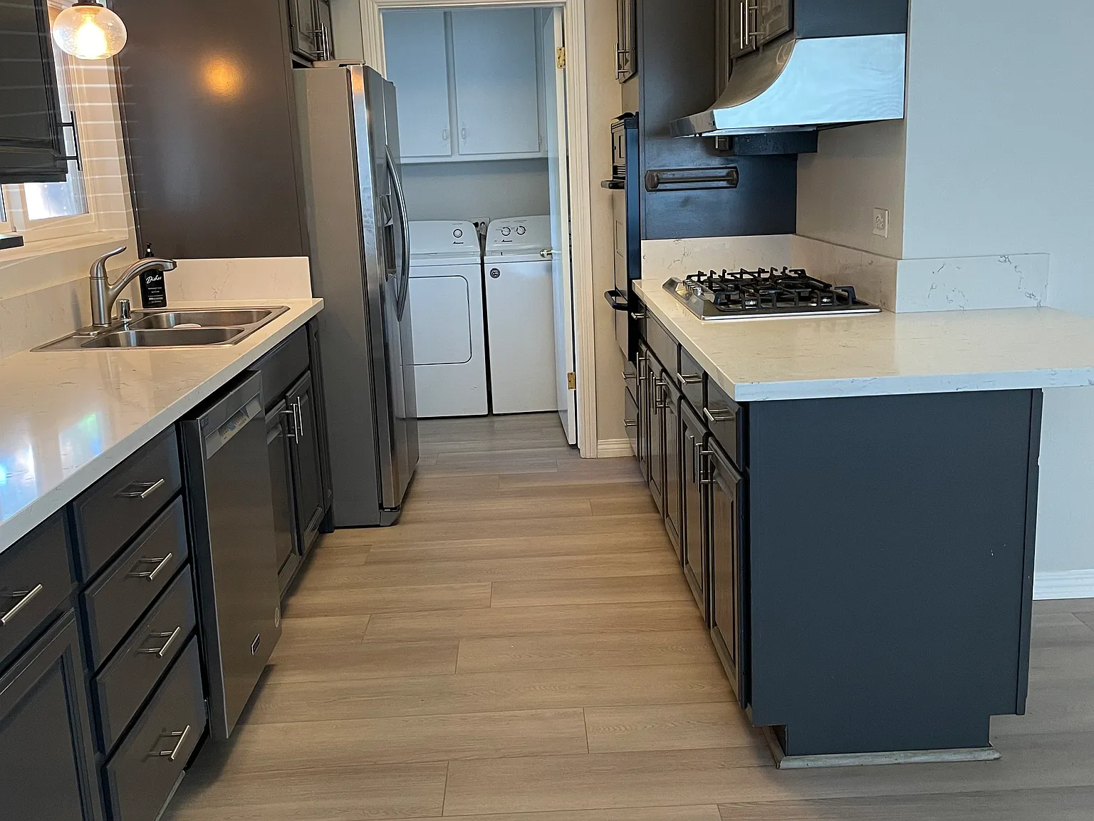 11440 Odessa Ave — Photo 4