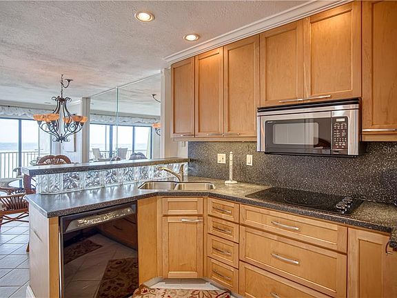 5th image of 1800 Gulf Dr N Unit 113