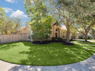 2701 Greenblade Ct, Pearland, TX 77584