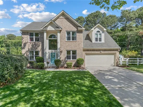 3153 Nansemond Loop, Virginia Beach, VA 23456