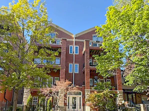 930 W Cuyler Ave APT 3R, Chicago, IL 60613