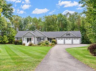 13 Mabry Lane, Kennebunk, ME 04043