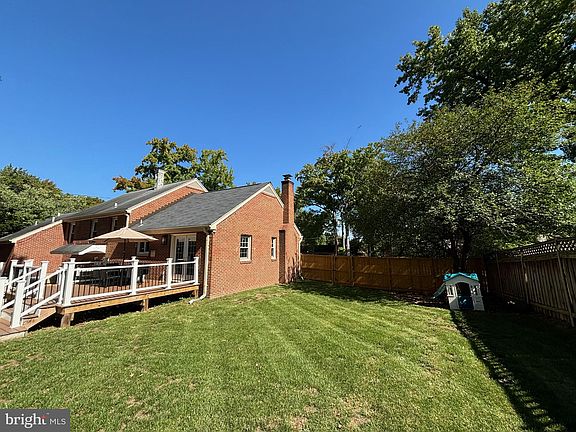 4th image of 6902 Clemson Dr