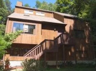 90 Ironworks Hill Rd, Brookfield, CT 06804