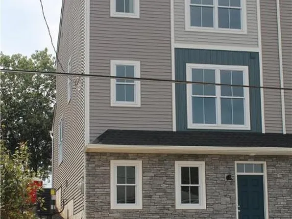 80 Hess Ave, Hellertown, PA 18055