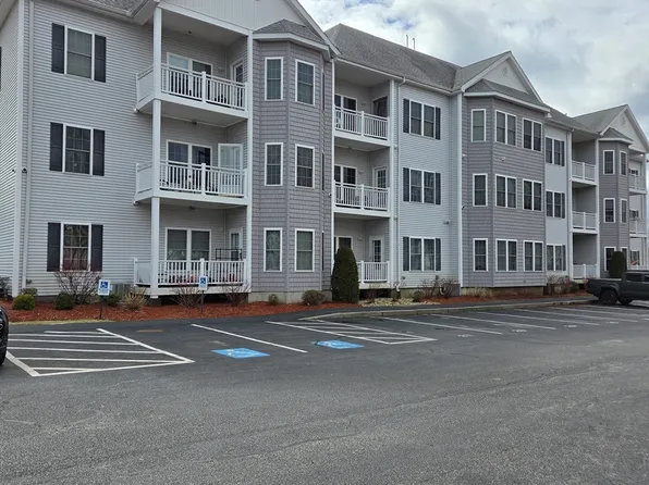 10 Felton St Unit 209, Brockton, MA 02301