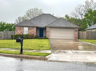 4357 Beacon Ct, Springdale, AR 72764