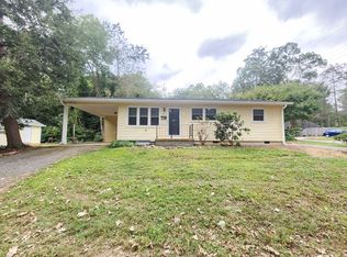 105 Louisa St, Black Mountain, NC 28711