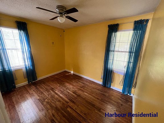 5th image of 3304 Anson Ct