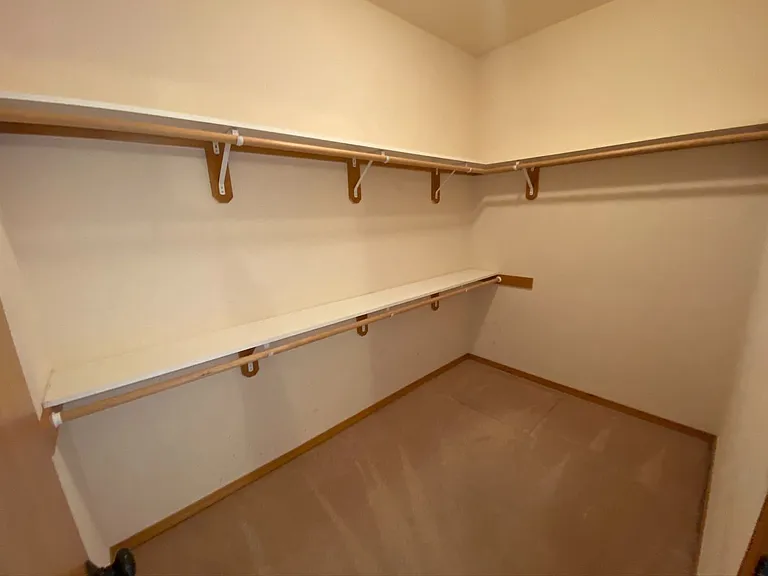 2405 N Lilac Way — Photo 27