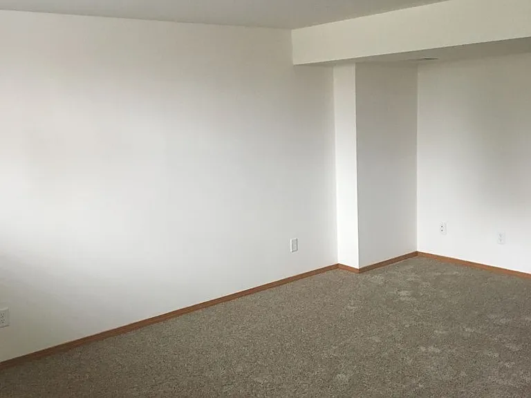 1405-07 Glacier Hill Dr — Photo 10