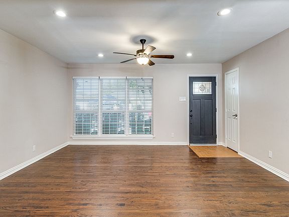 2nd image of 2438 Bentley Ave