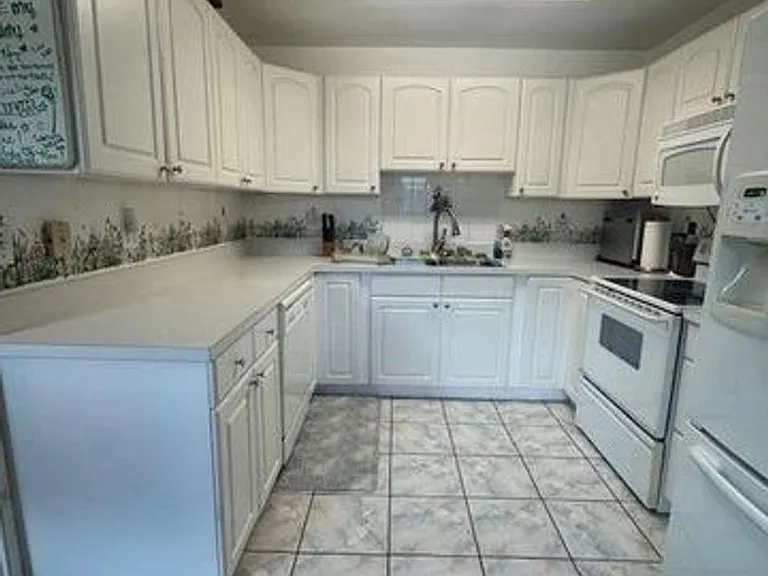 1322 N M St — Photo 1