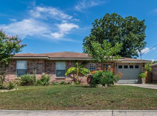 2213 Michigan St, New Braunfels, TX 78130