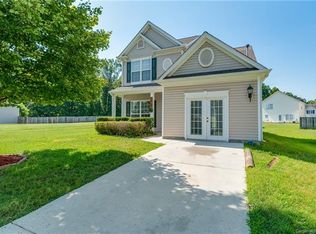 1524 Braveheart Ln, Charlotte, NC 28216