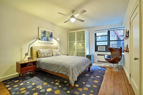 Sold by Corcoran | media 20