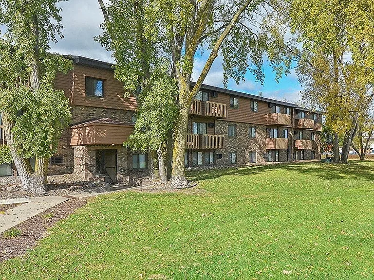 Beautiful, Well-Kept Landscaping
