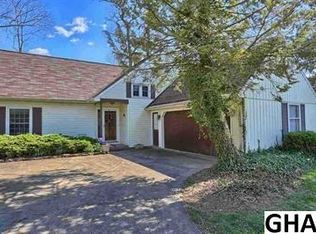 157 Blacksmith Rd, Camp Hill, PA 17011