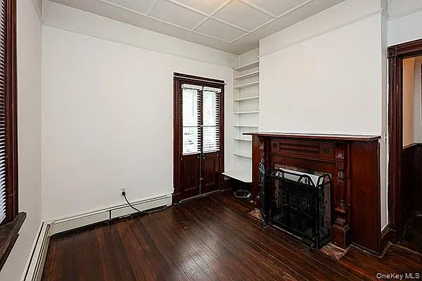 332 Franklin Ave — Photo 4