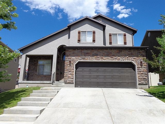 1st image of 10404 N Bayhill Dr