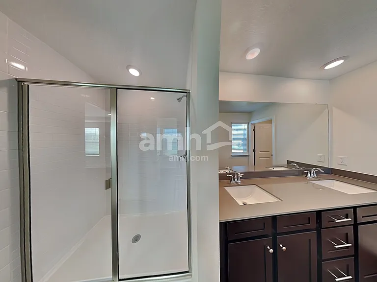 2740 Sunrise Landing Loop — Photo 15