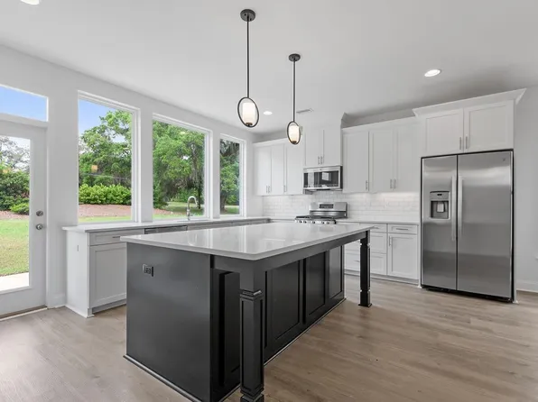 447 Grand Oaks Rd, Tallahassee, FL 32317