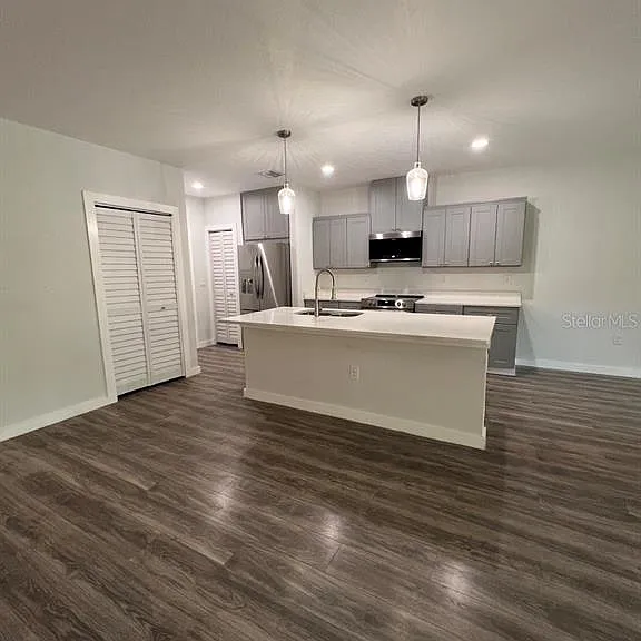 1954 Freedom Dr — Photo 9
