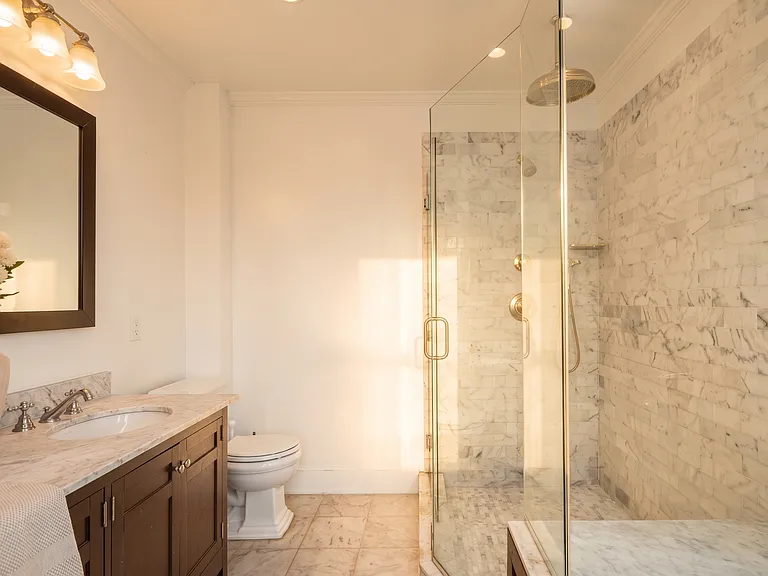 49 W 16th St #4 — Photo 9