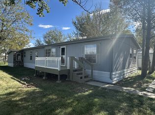 758 W G Rd, Huntley, MT 59037