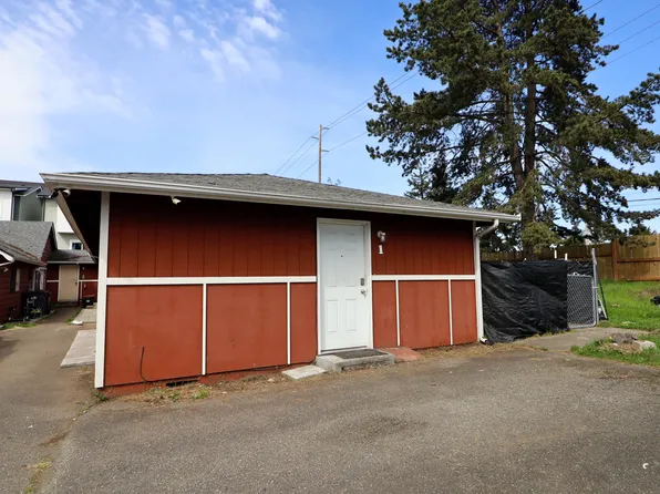 4428 111th St SW APT 1, Lakewood, WA 98499