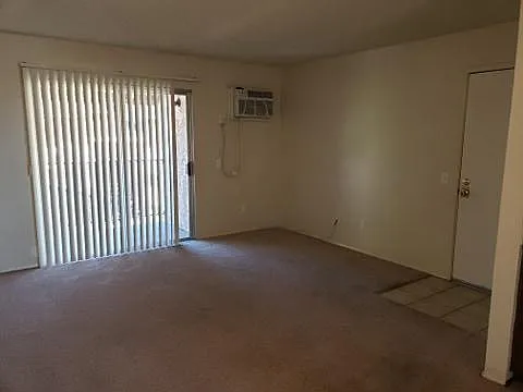 4850 Williamsburg Ln #11 — Photo 6