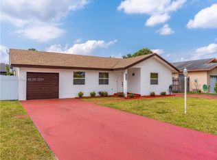 16864 SW 109th Ct, Miami, FL 33157