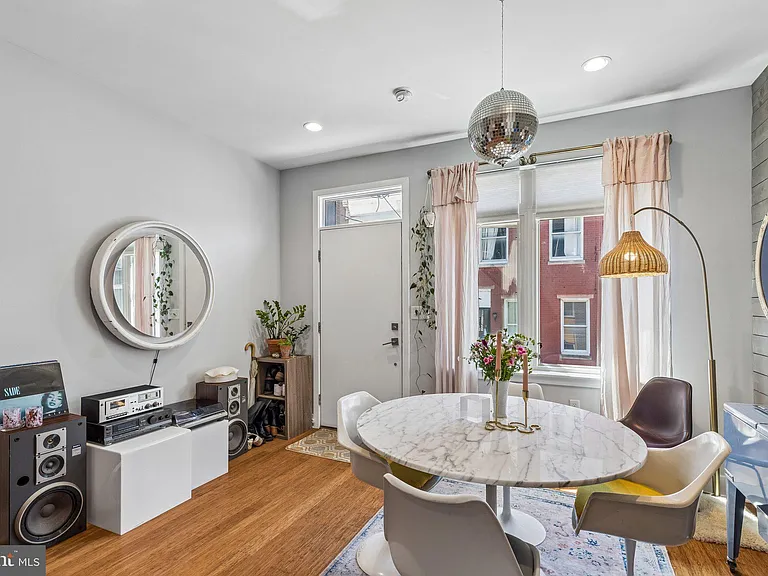 1449 S Bouvier St — Photo 3