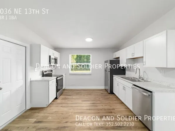 1036 NE 13th St, Ocala, FL 34470