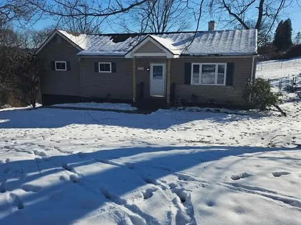 2518 Hampton Ave, Allison Park, PA 15101