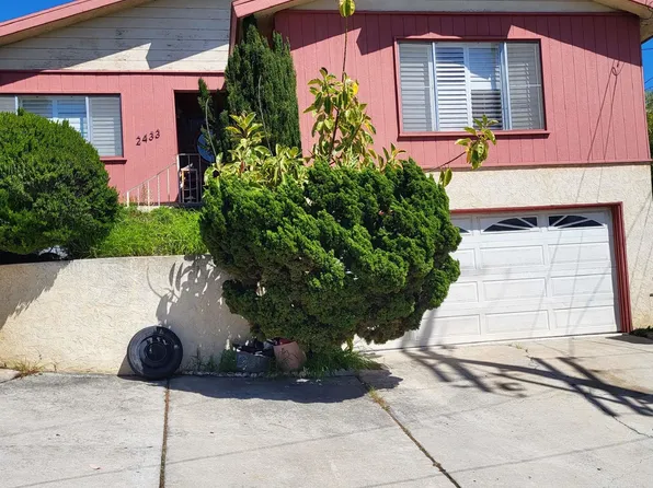 2433 Kathleen Pl, San Diego, CA 92105