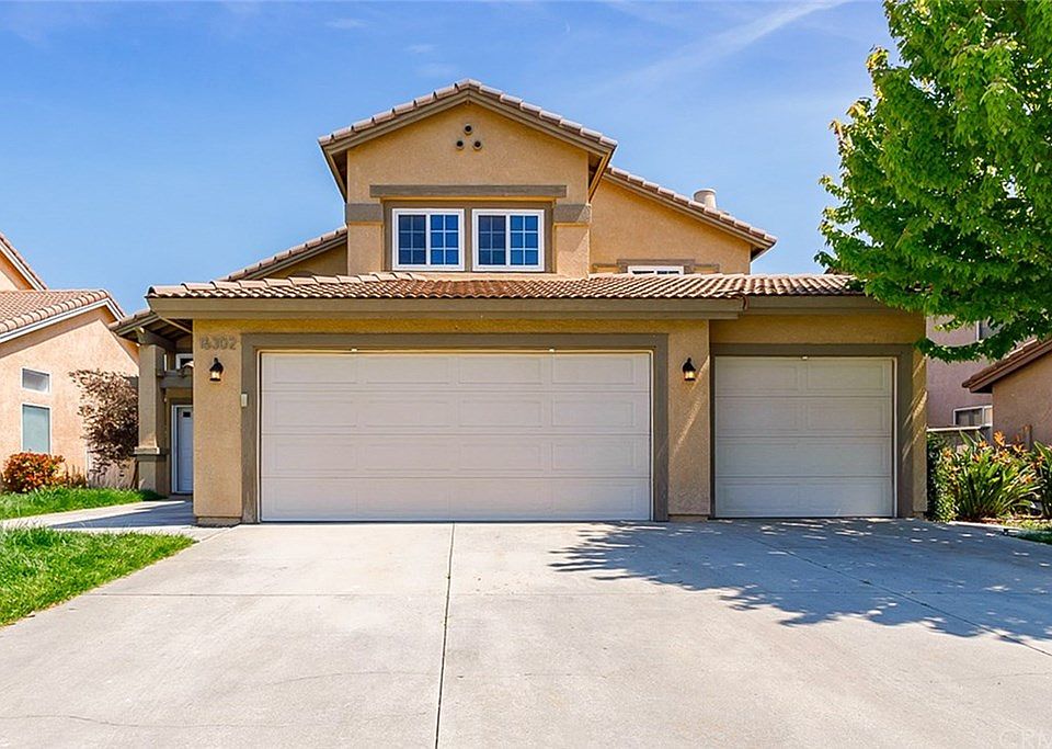 1st image of 16302 Calle Aurora