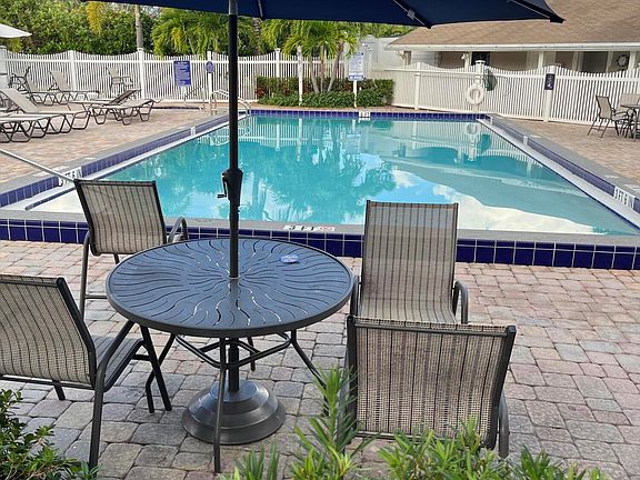 5th image of 2555 Pga Boulevard #122a