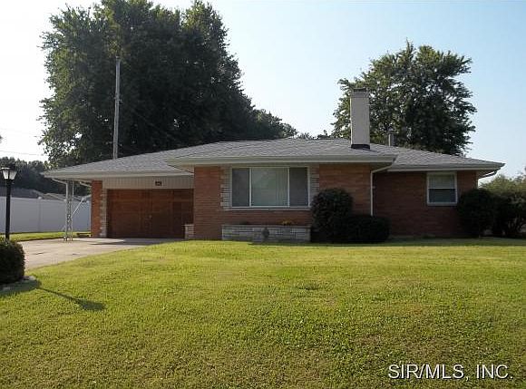 1st image of 2028 Clark Ave