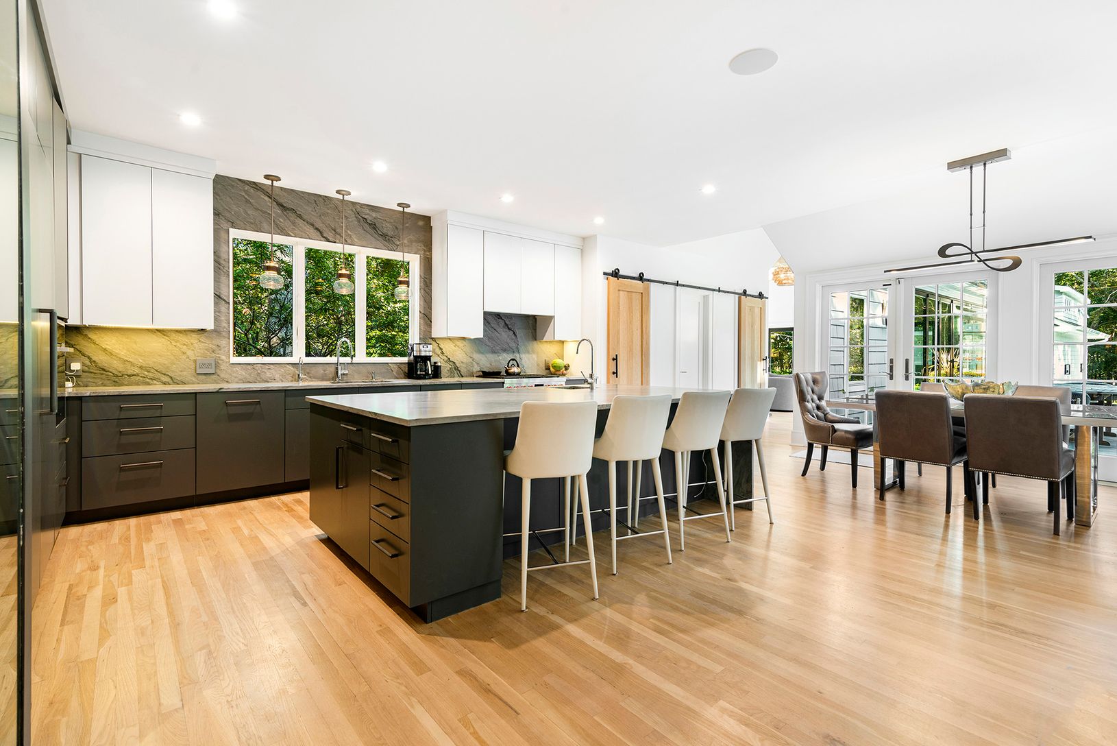  Open and New Chef's Kitchen 