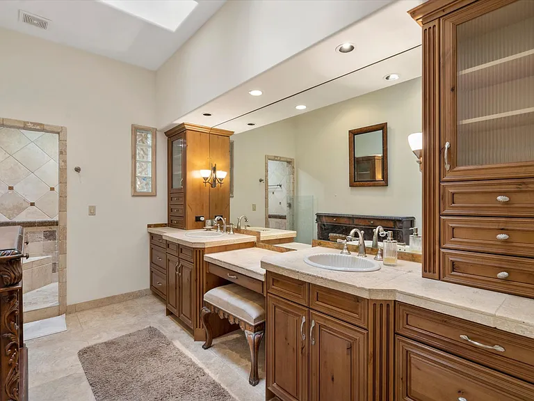 8742 E San Rafael Dr — Photo 10
