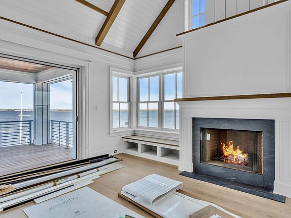 4th image of 80 Bay Rd