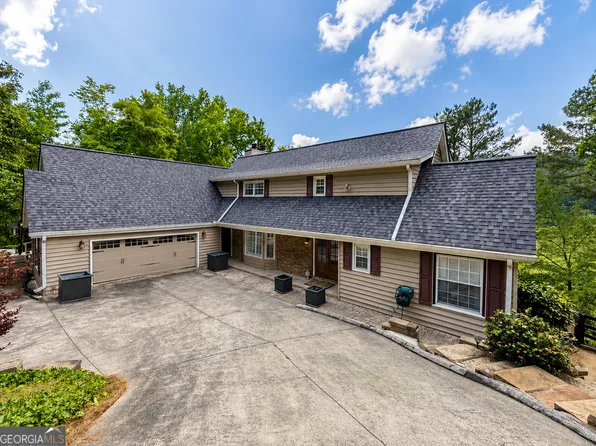 8710 Mount Rushmore Dr, Johns Creek, GA 30022